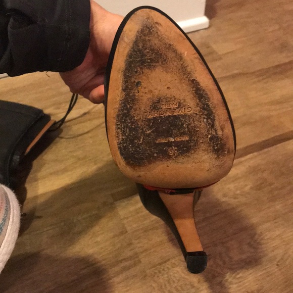 Givenchy lace up leather boots - Picture 4 of 7